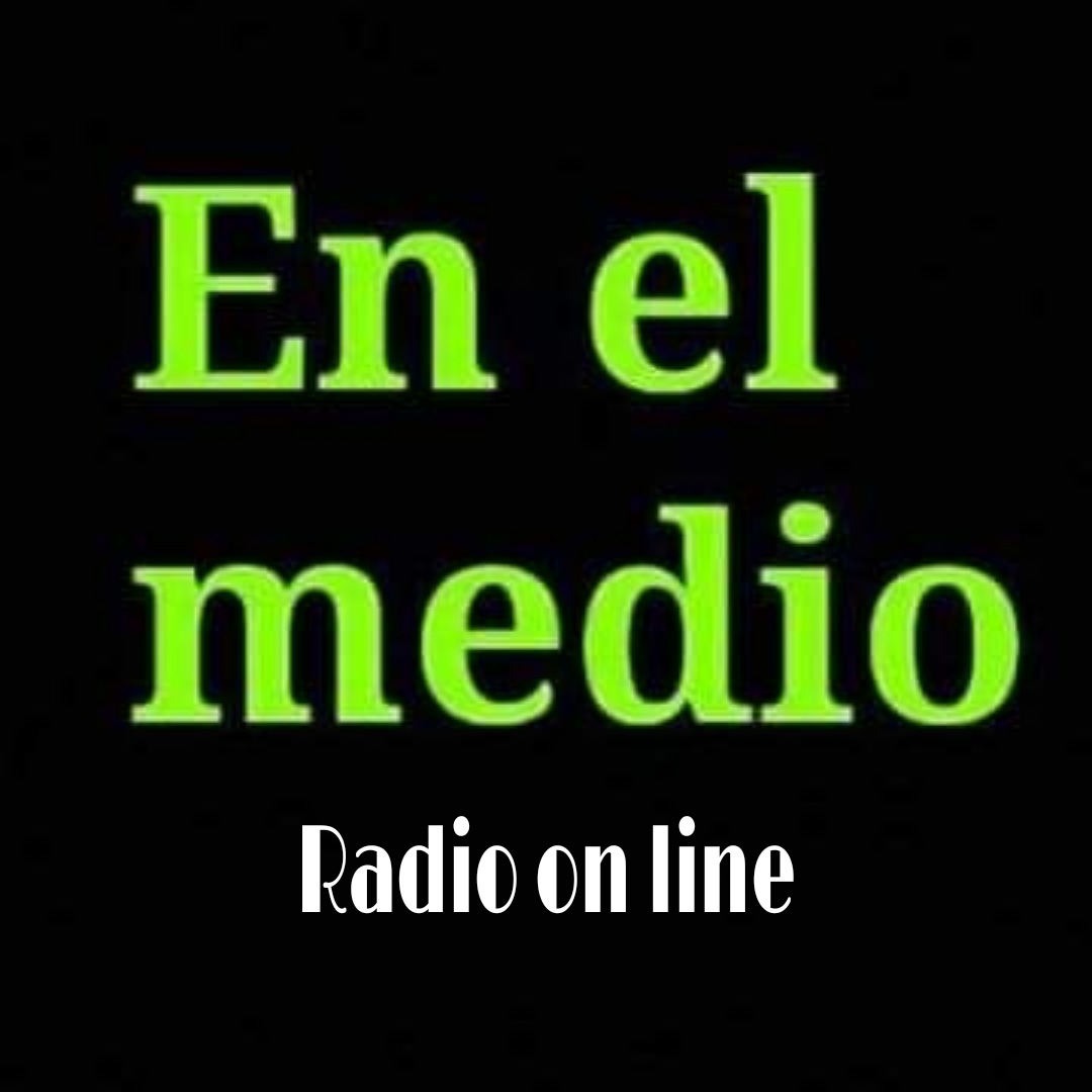 En El Medio Radio Online